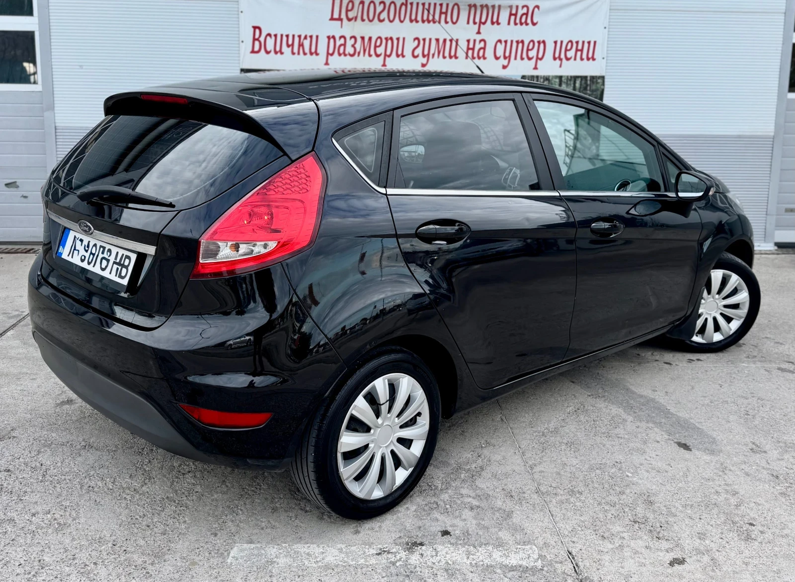 Ford Fiesta 1.4TDCi Titanium, снимка 3 - Автомобили и джипове - 53883922