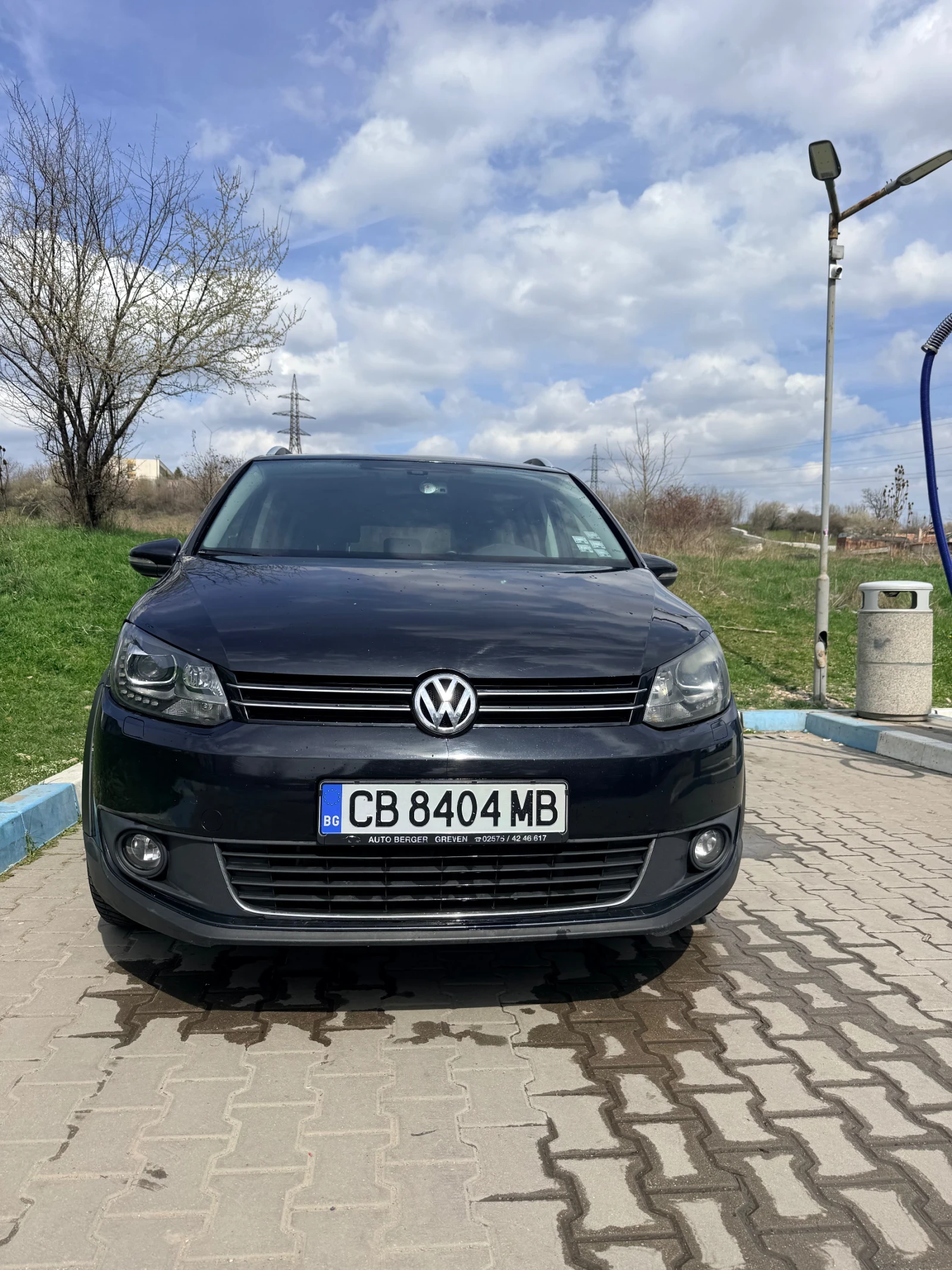 VW Touran 2.0 CROSS, снимка 4 - Автомобили и джипове - 53986499
