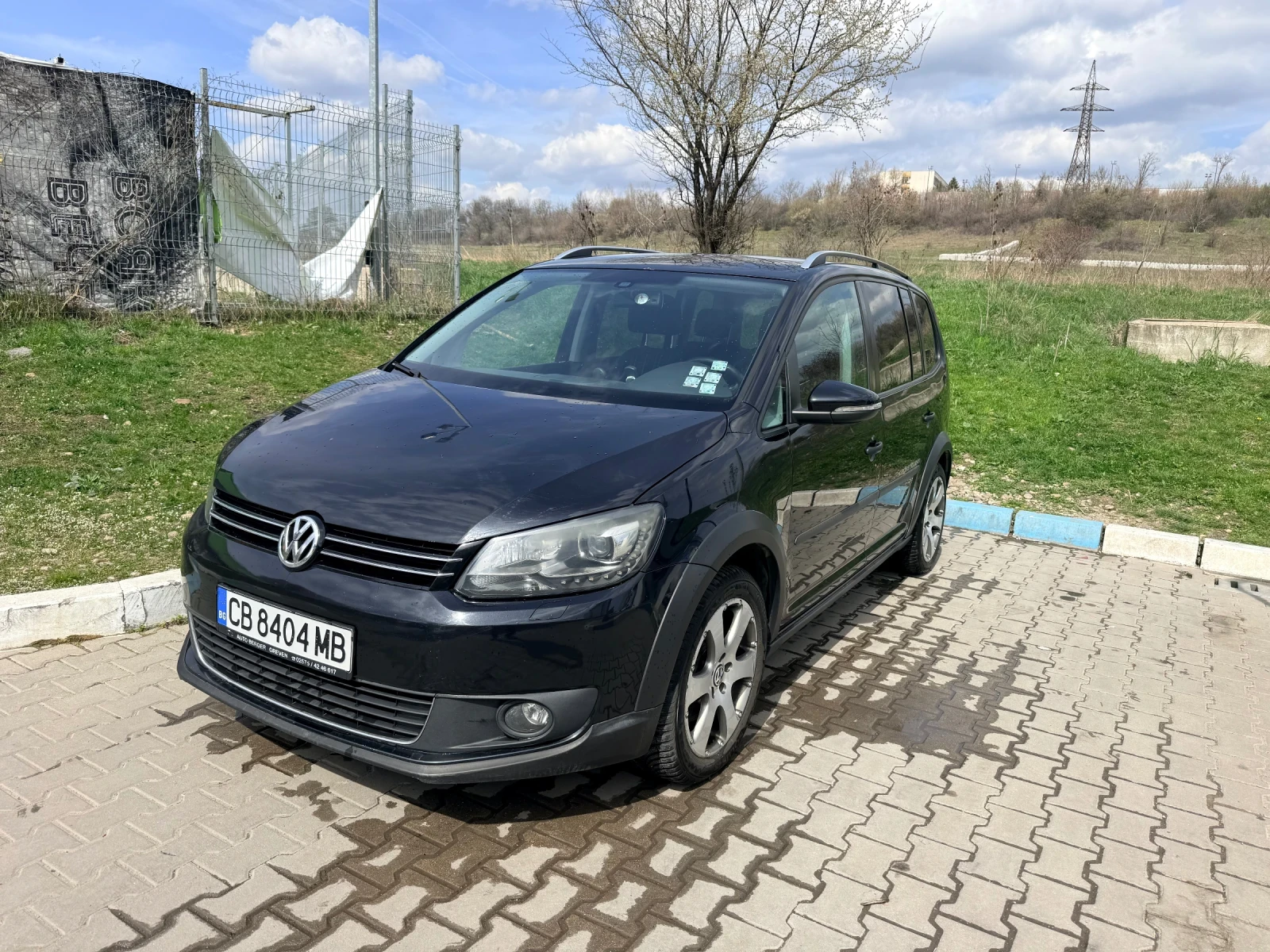 VW Touran 2.0 CROSS, снимка 2 - Автомобили и джипове - 53986499