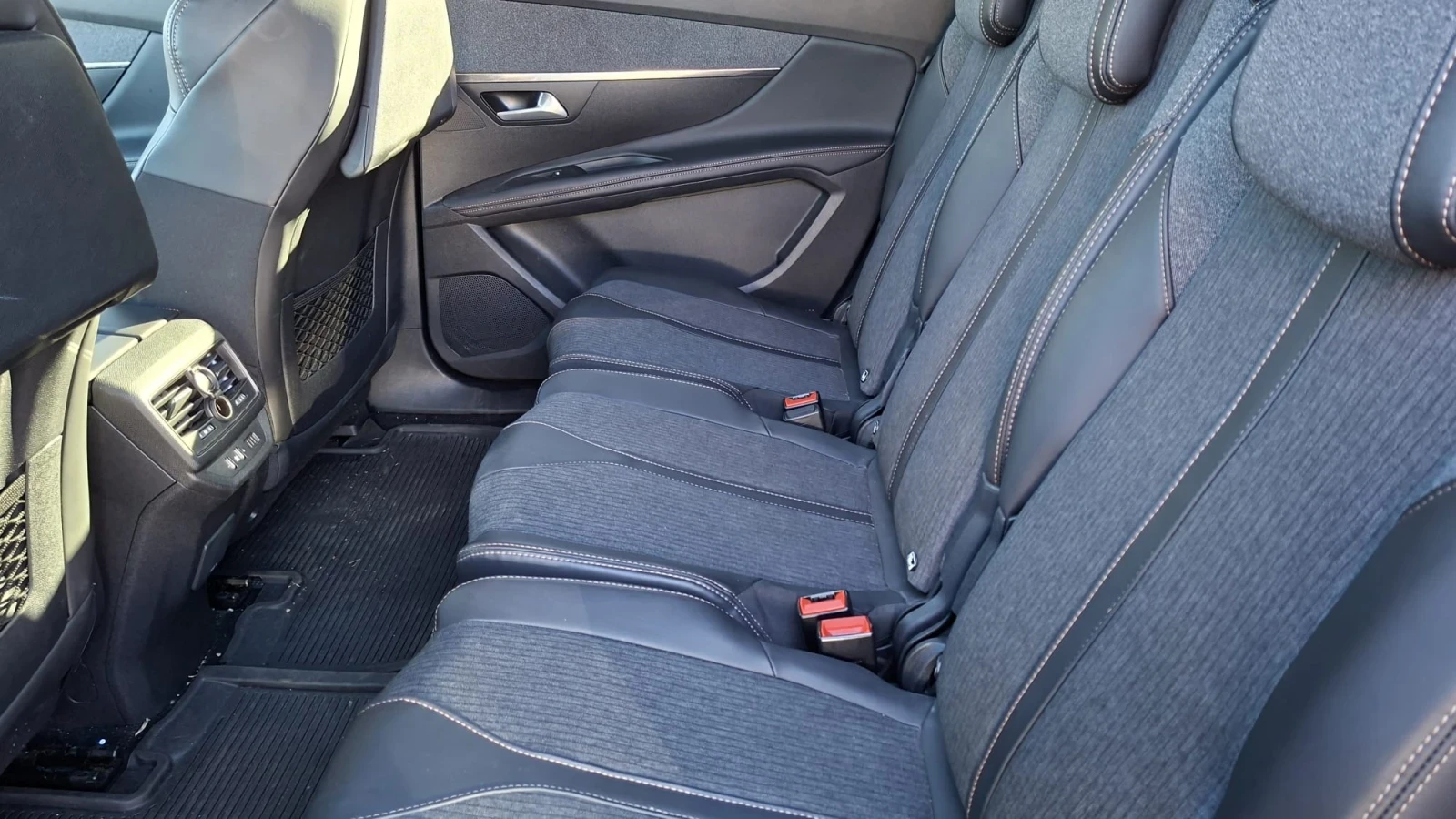 Peugeot 5008 HDi GT-Line, снимка 13 - Автомобили и джипове - 54021316