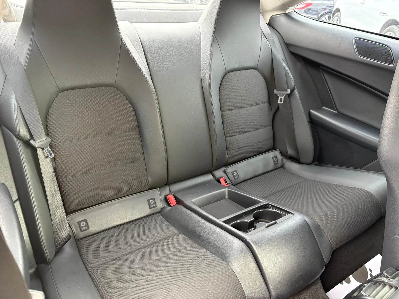 Mercedes-Benz C 220 ЛИЗИНГ БЕЗ ДОКАЗАН ДОХОД * БАРТЕР, снимка 10 - Автомобили и джипове - 54043898