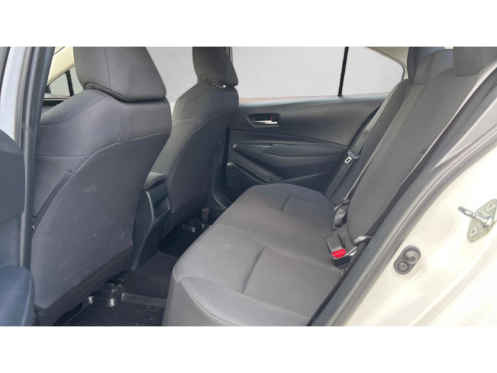 Toyota Corolla 1.5i M/T, ������� ������ �� 255   | Mobile.bg � ����������� 12