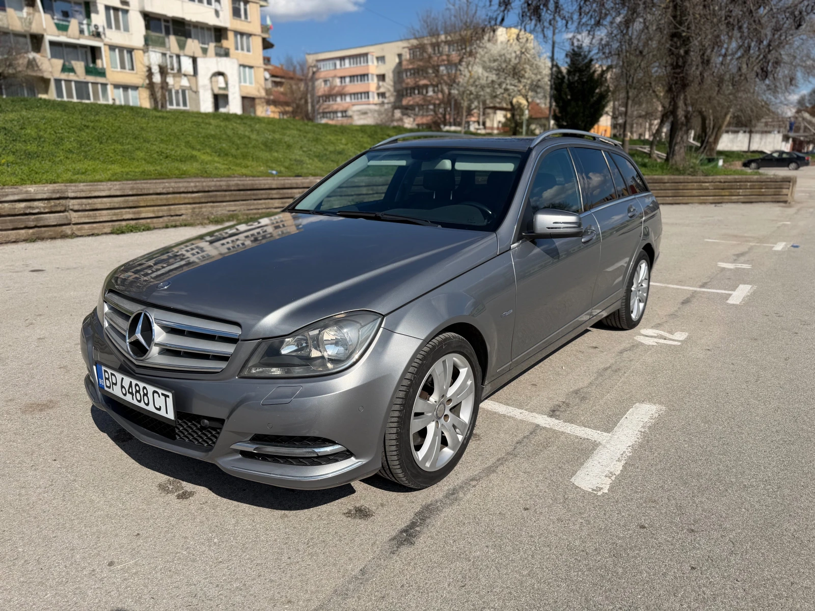 Mercedes-Benz C 350, снимка 2 - Автомобили и джипове - 54101957