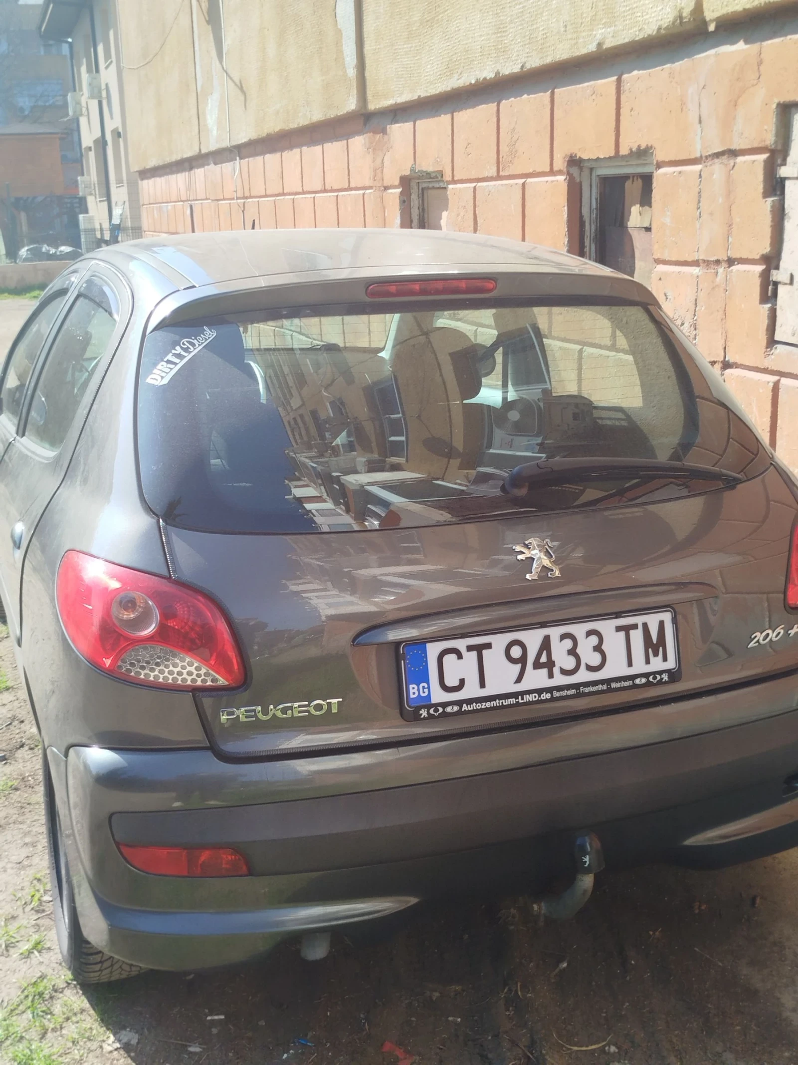 Peugeot 206 Хечбек , снимка 12 - Автомобили и джипове - 54390188