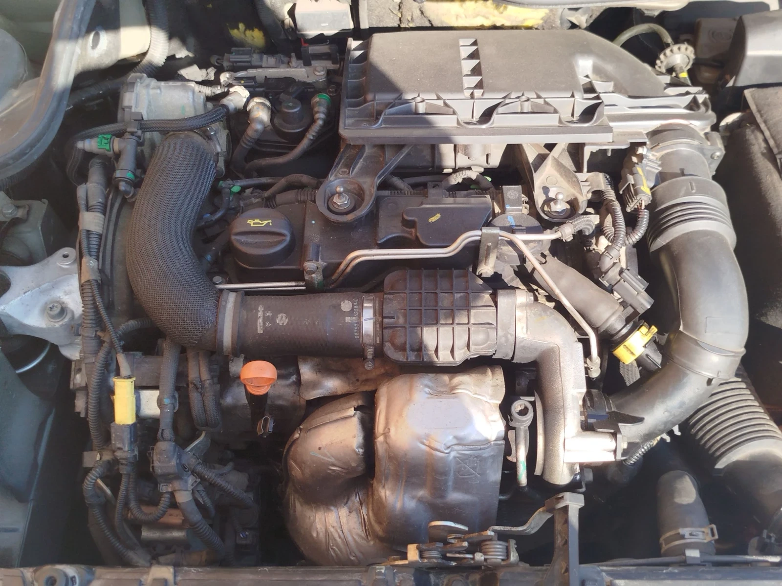 Peugeot 206 Хечбек , снимка 6 - Автомобили и джипове - 54390188
