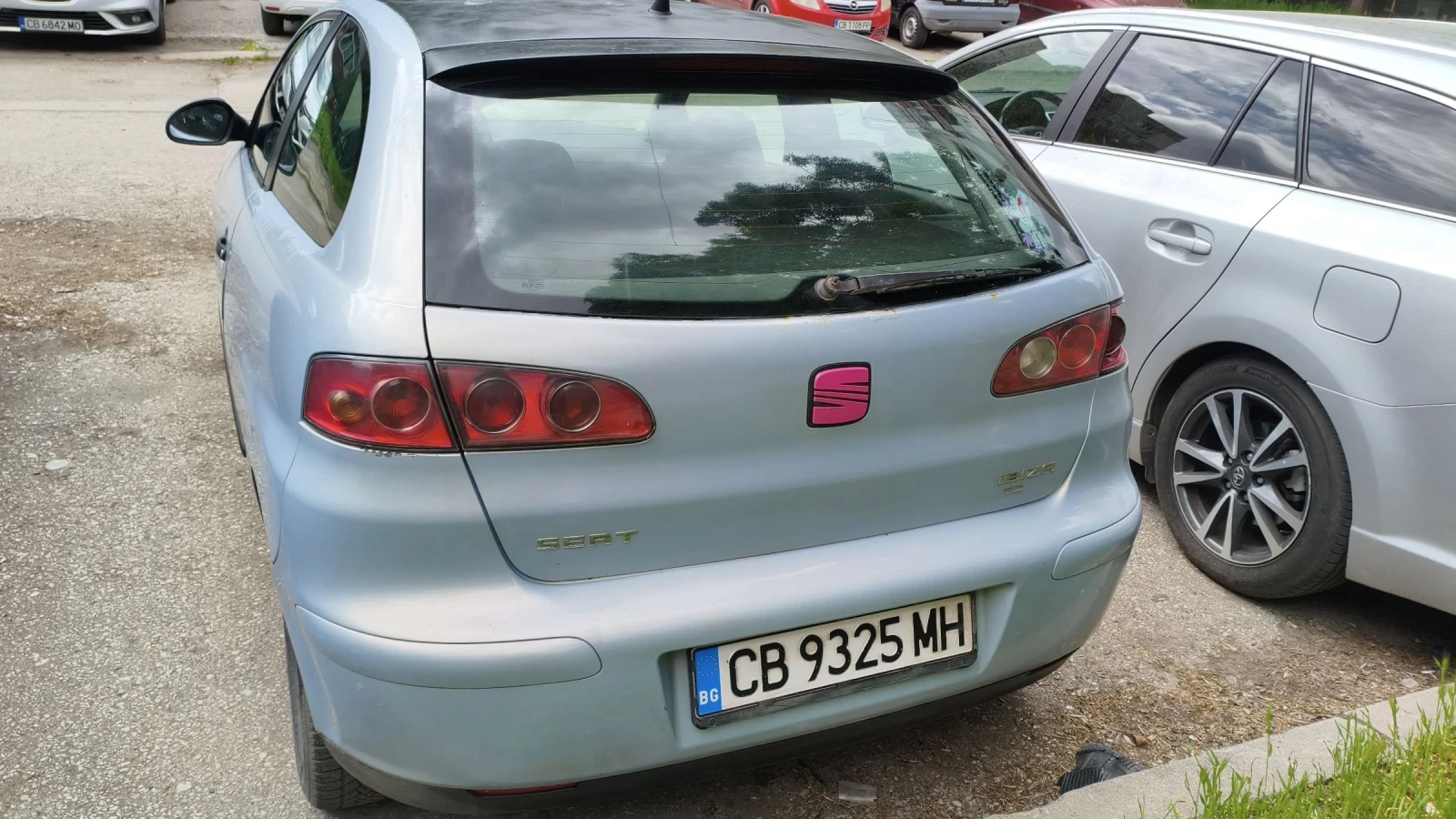 Seat Ibiza, снимка 2 - Автомобили и джипове - 54645532