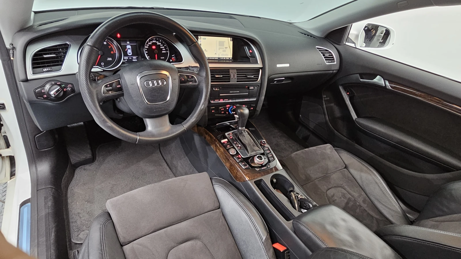 Audi A5 2.0 TFSI quattro* ЛЮК* КРАЙНА ЦЕНА, снимка 7 - Автомобили и джипове - 55496027