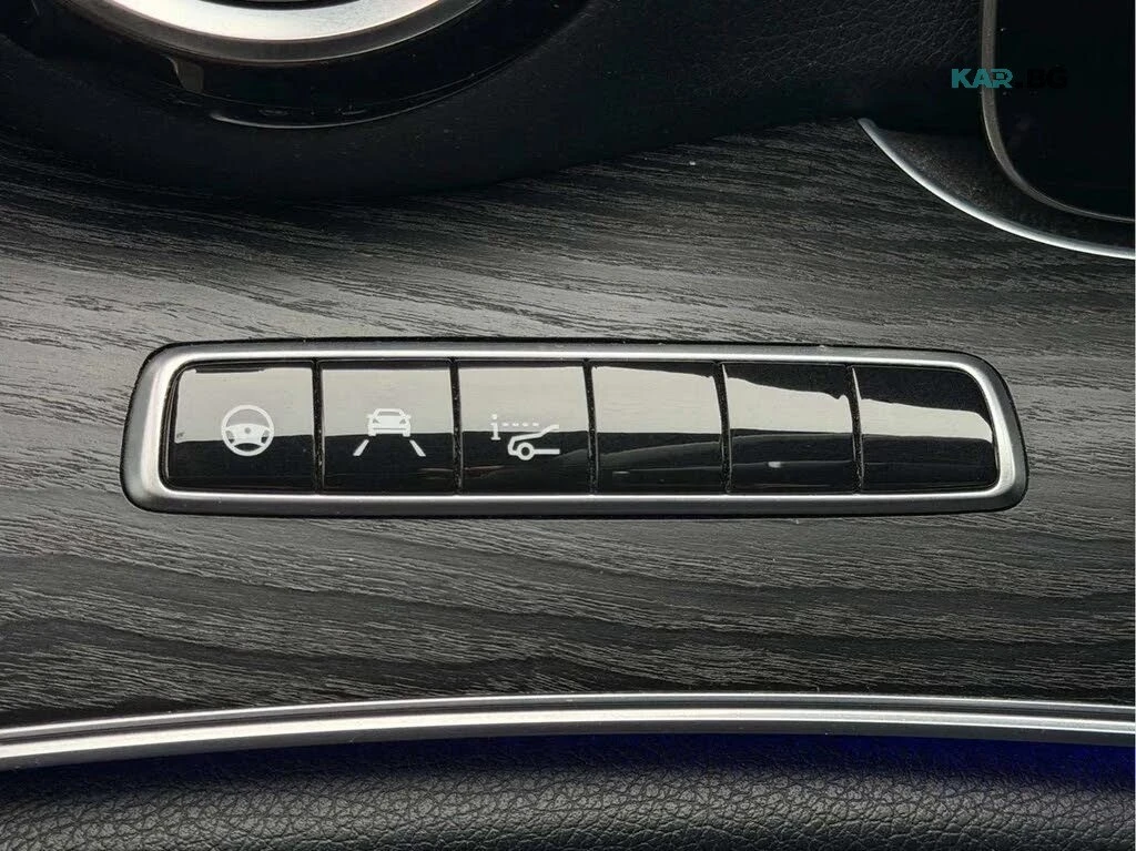 Mercedes-Benz E 400 Burmester* Head-up* 360* АвтоКредит * (ЦЕНА ДО БГ), снимка 15 - Автомобили и джипове - 56013239