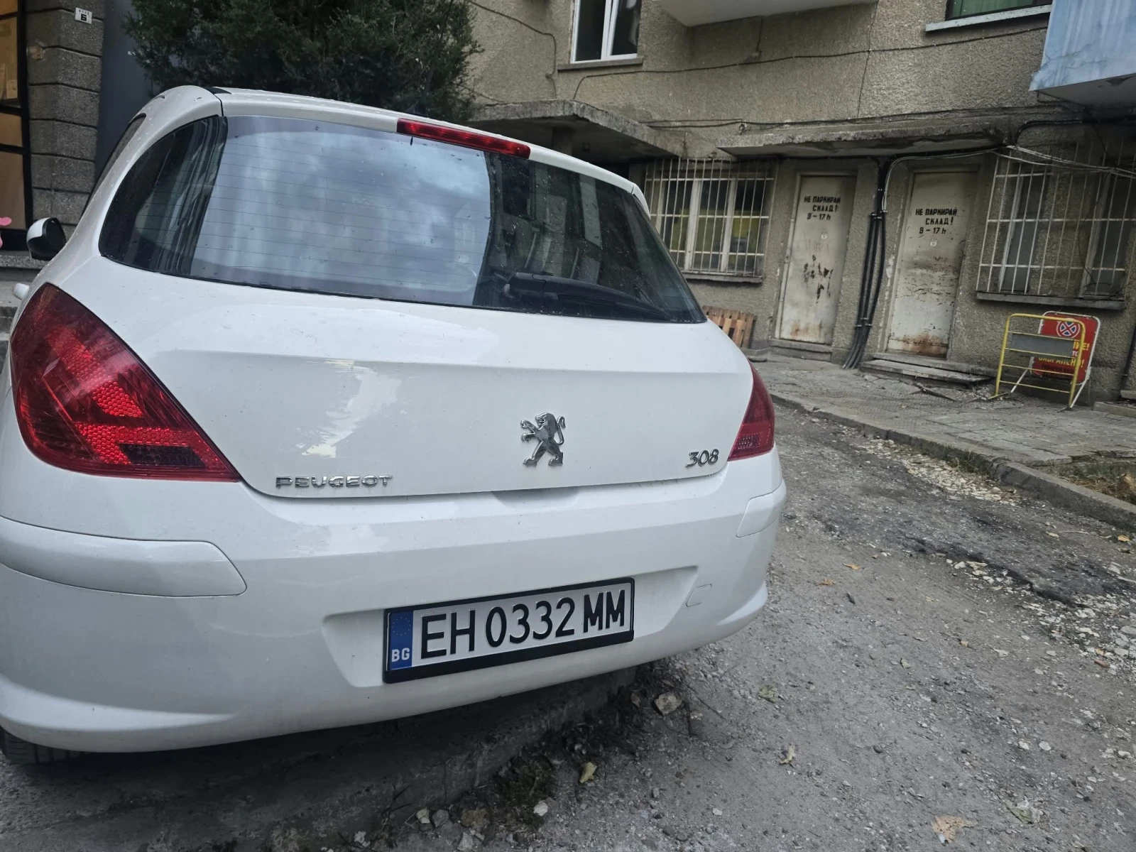 Peugeot 308 1.6hdi ПОДГРЕВ, снимка 4 - Автомобили и джипове - 56200987