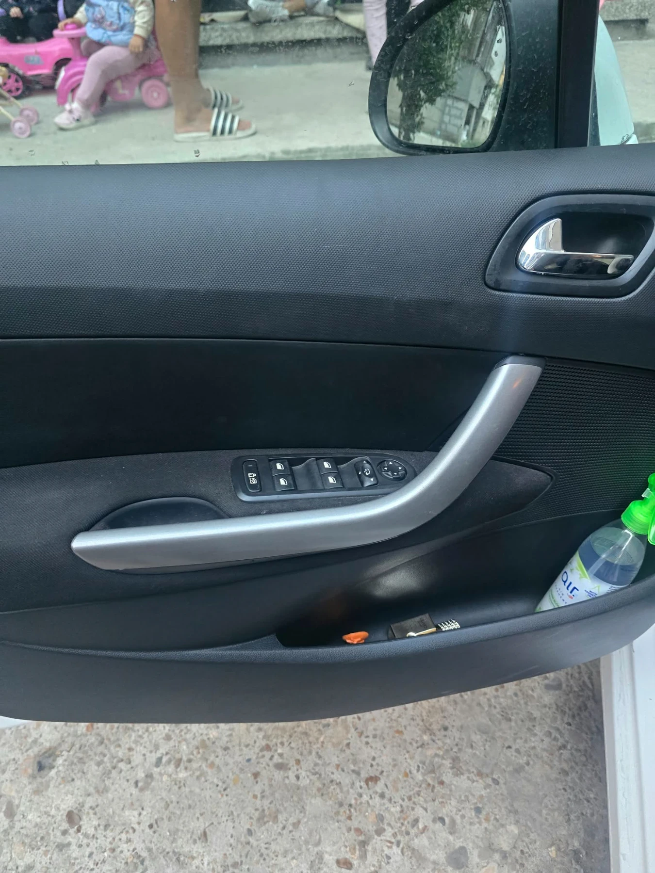 Peugeot 308 1.6hdi ПОДГРЕВ, снимка 5 - Автомобили и джипове - 56200987
