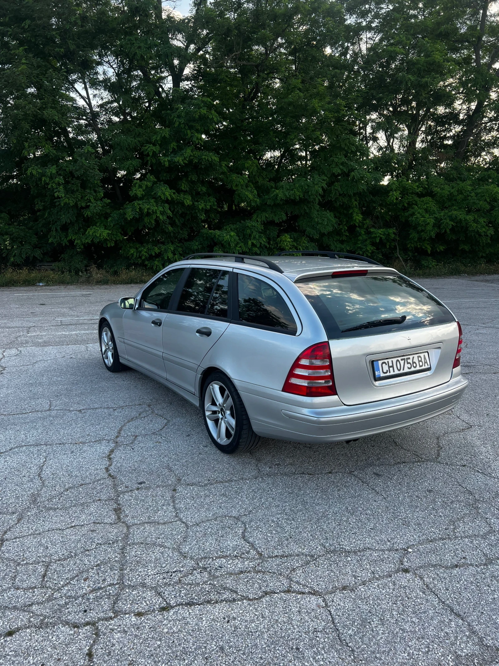 Mercedes-Benz C 180 Kompresso LPG, снимка 4 - Автомобили и джипове - 56432007