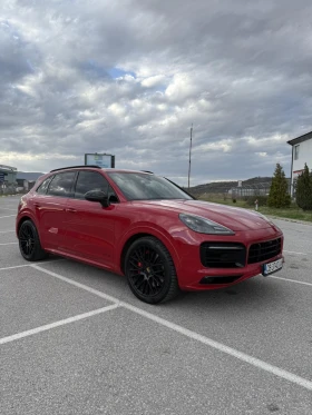 Porsche Cayenne GTS 1