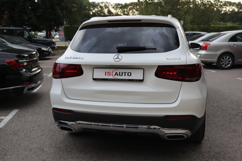 Mercedes-Benz GLC 220 4Matic/AMG/Камера/F1/Leader/Memory, снимка 5 - Автомобили и джипове - 47628170