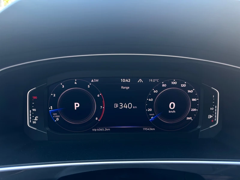 VW Tiguan All Space 2.0 TSI/4-Motion/R-LINE Black/Panorama, снимка 13 - Автомобили и джипове - 52149238