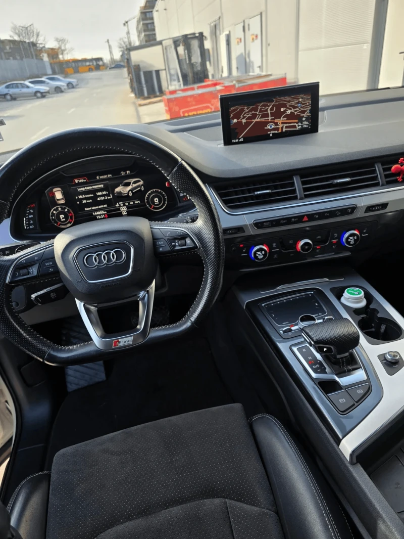 Audi Q7 3.0D S-Line Matrix, снимка 8 - Автомобили и джипове - 52530542