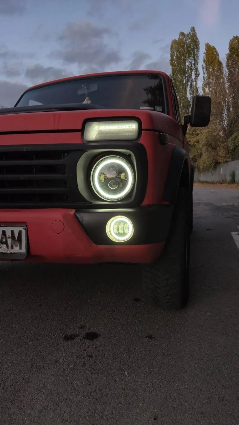 Lada Niva, снимка 12 - Автомобили и джипове - 52552506