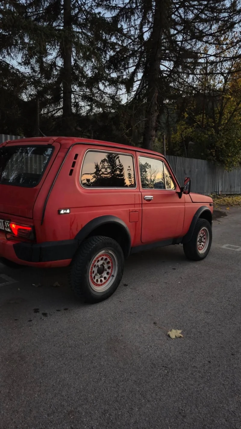 Lada Niva, снимка 10 - Автомобили и джипове - 52552506