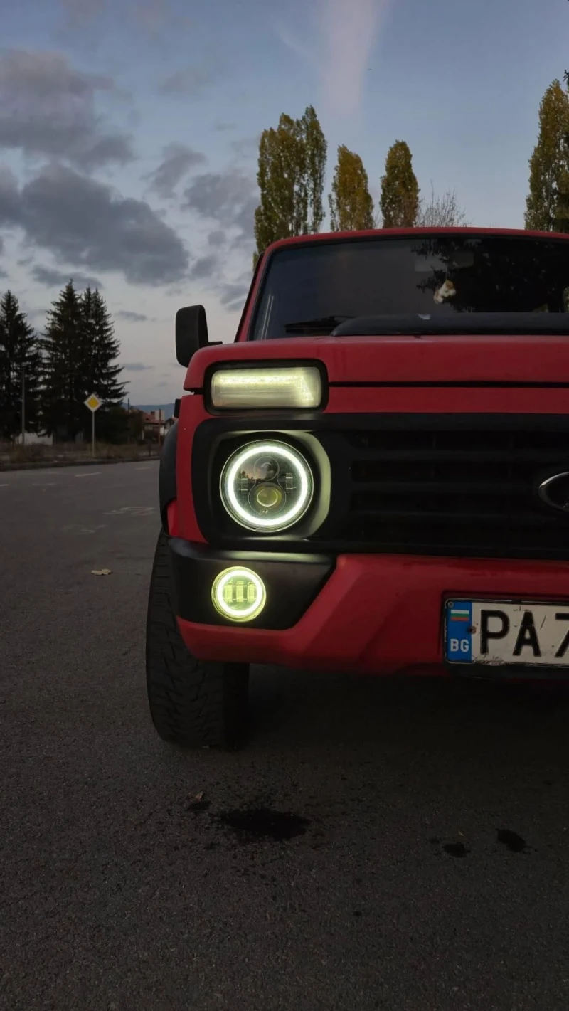 Lada Niva, снимка 13 - Автомобили и джипове - 52552506