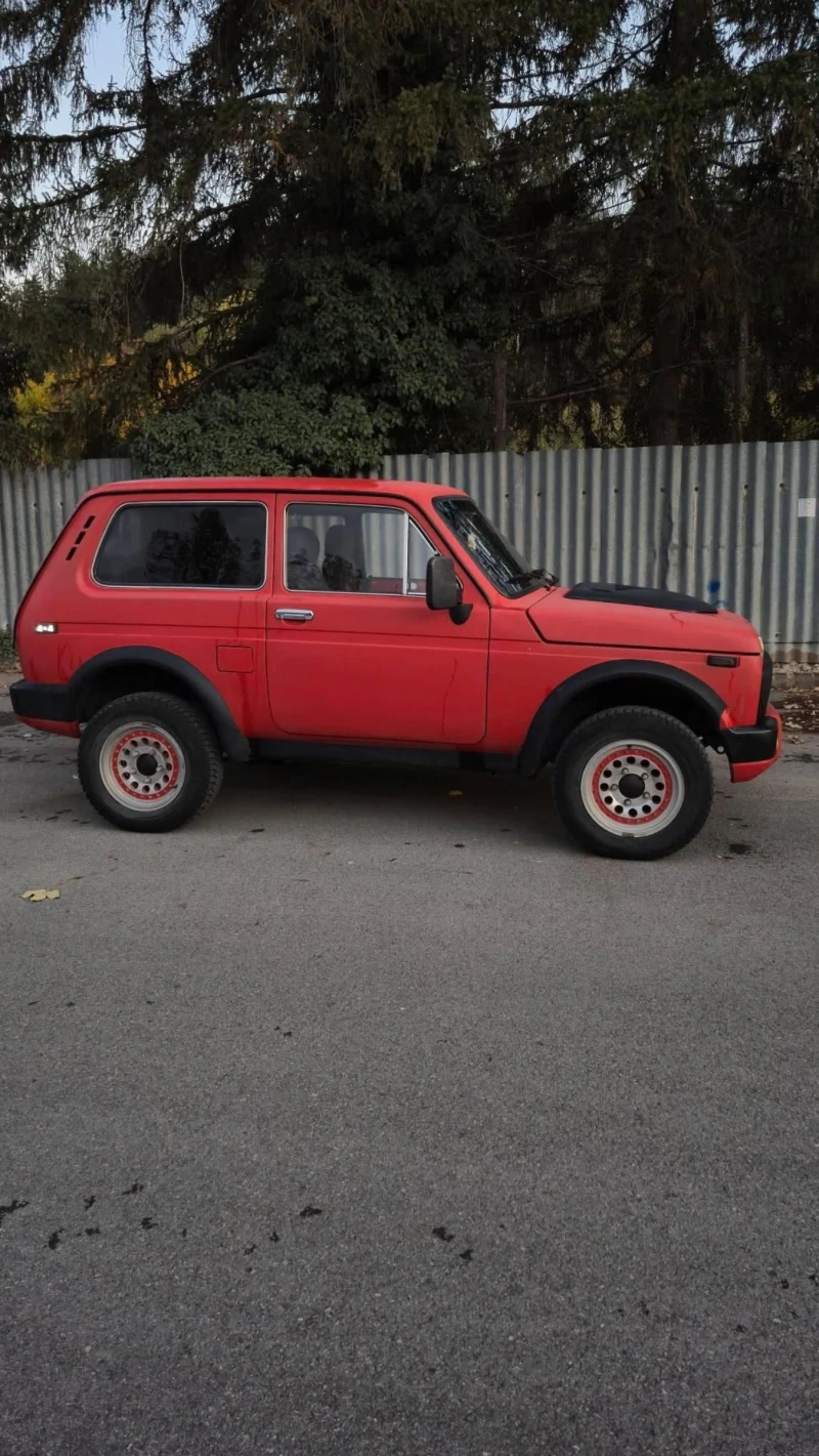 Lada Niva, снимка 3 - Автомобили и джипове - 52552506