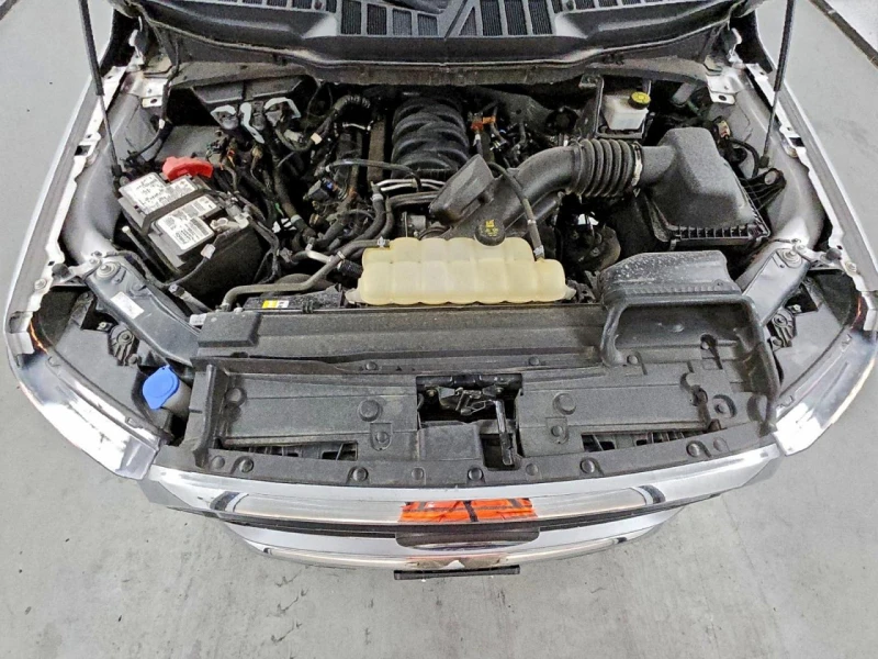 Ford F150 Supercrew 5.0, снимка 2 - Автомобили и джипове - 52861506