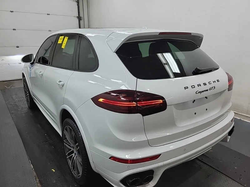 Porsche Cayenne * GTS * CARFAX * ЦЕНА ДО БГ, снимка 4 - Автомобили и джипове - 52878408