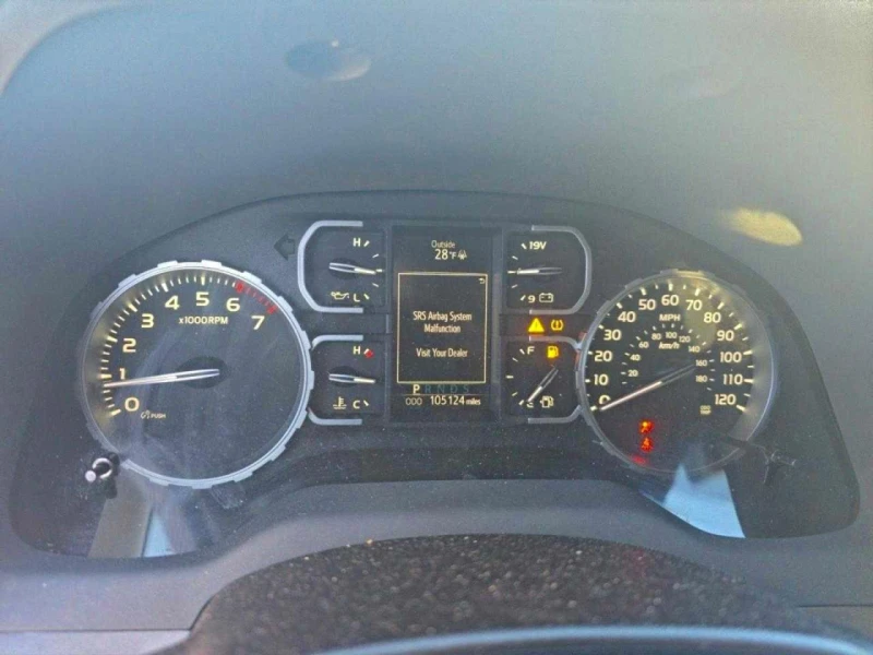 Toyota Tundra CREWMAX SR5, снимка 8 - Автомобили и джипове - 53481670