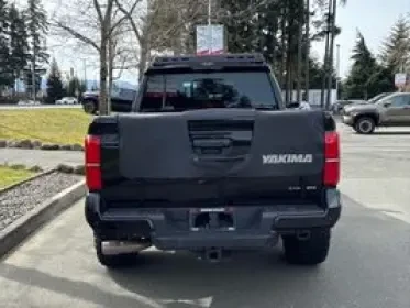 Toyota Tacoma 4WD TRD Sport Hybrid Double Cab 5' Bed AT, снимка 4 - Автомобили и джипове - 54179481