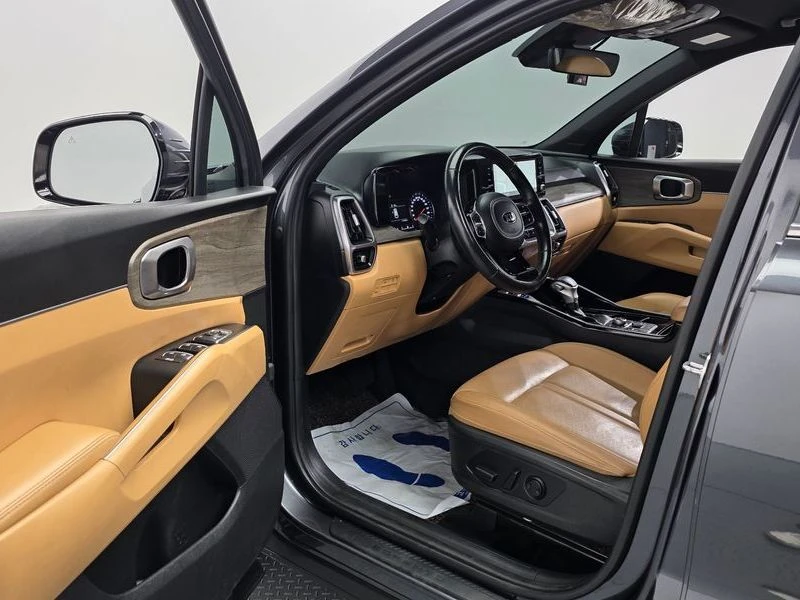 Kia Sorento Diesel 2.2 4WD| DIST| КАМЕРА| МЪРТВА ТОЧКА| ОБДУХ, снимка 10 - Автомобили и джипове - 55736738
