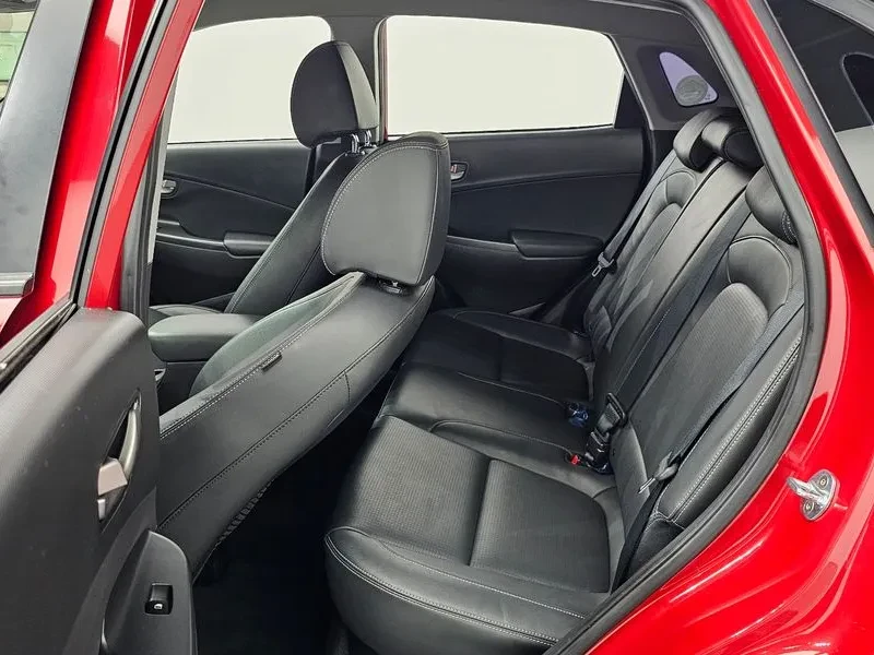 Hyundai Kona 1.6D - САМО 30% АВАНС, снимка 12 - Автомобили и джипове - 56028496
