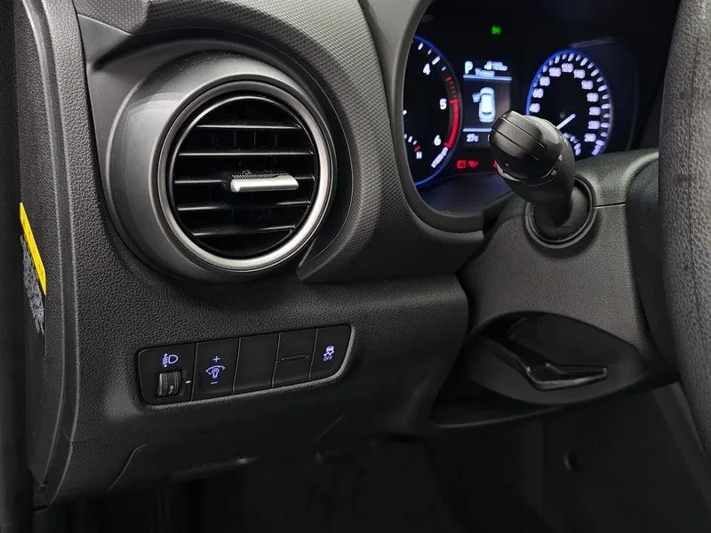 Hyundai Kona 1.6D - САМО 30% АВАНС, снимка 17 - Автомобили и джипове - 56028496