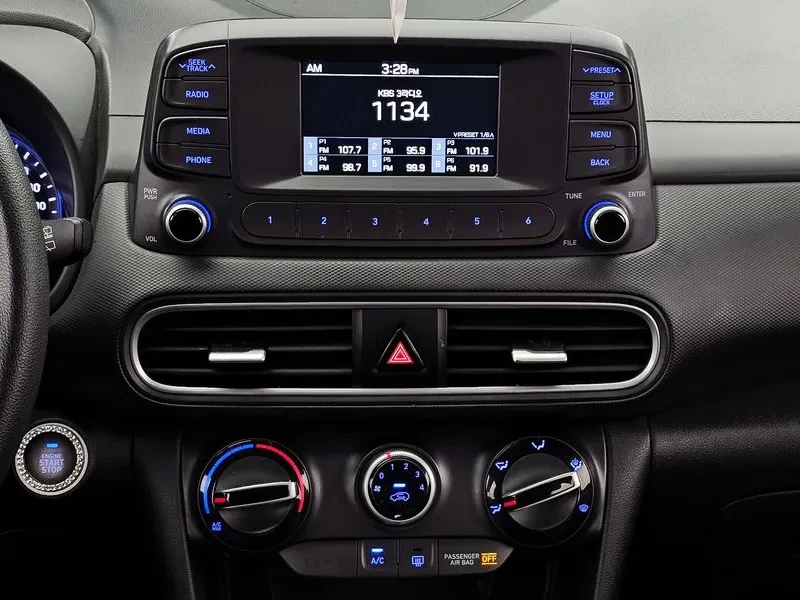 Hyundai Kona 1.6D - САМО 30% АВАНС, снимка 14 - Автомобили и джипове - 56028496