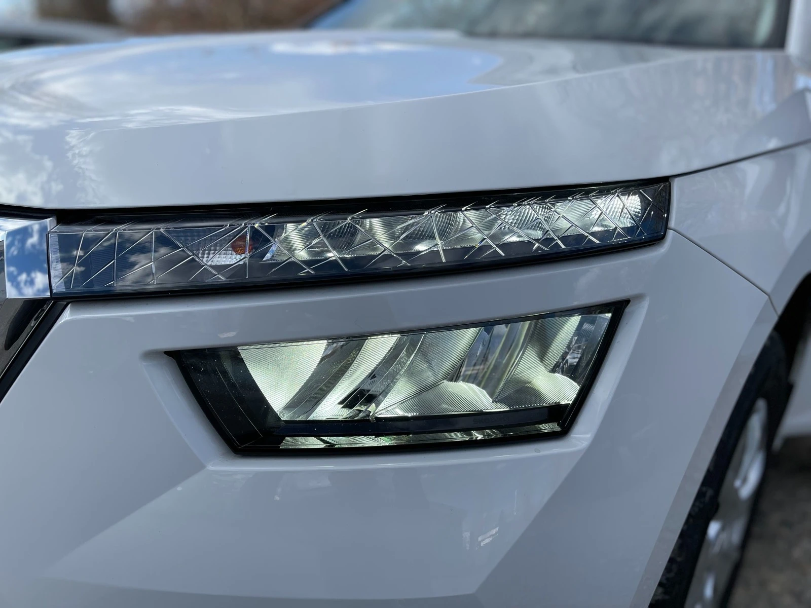 Skoda Kamiq Нова-налична 12хил.км. Гаранционна! - изображение 6