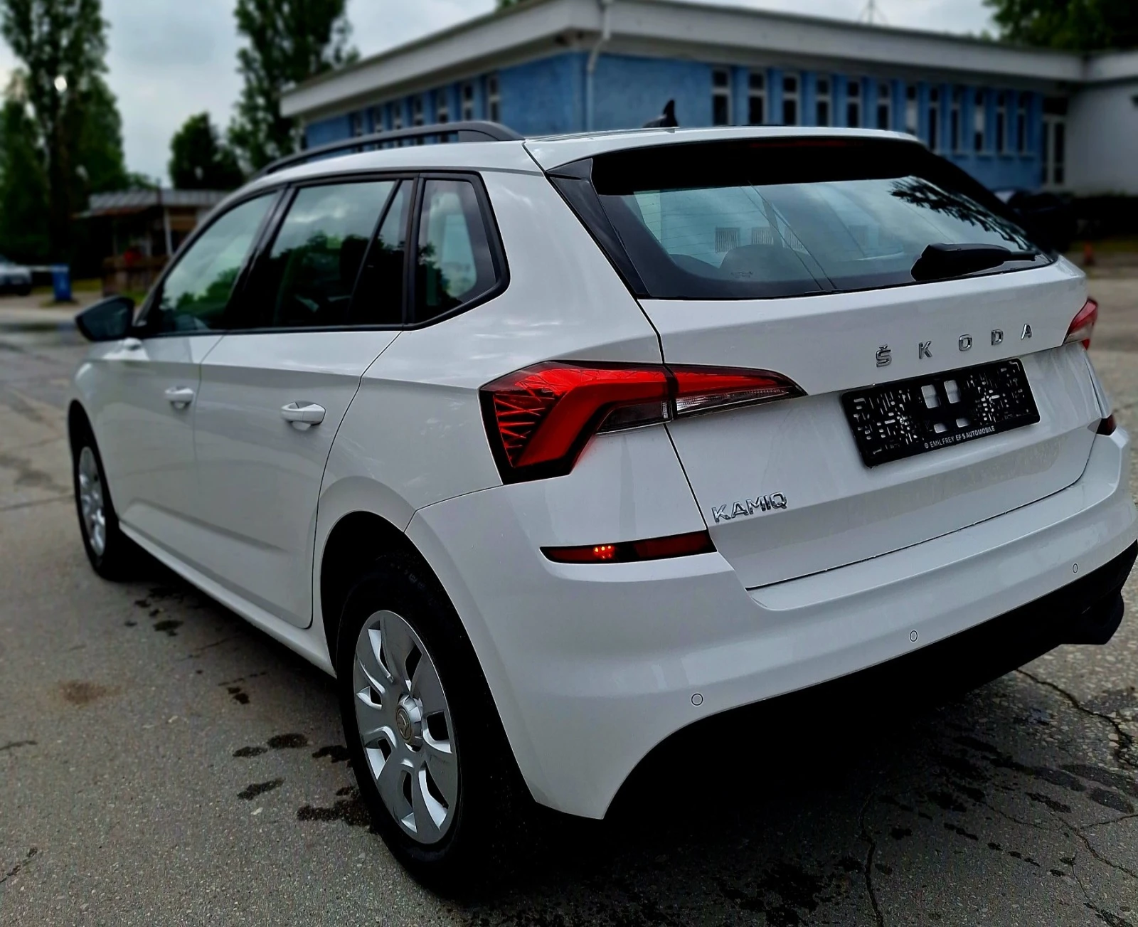 Skoda Kamiq Нова-налична 12хил.км. Гаранционна! - изображение 4