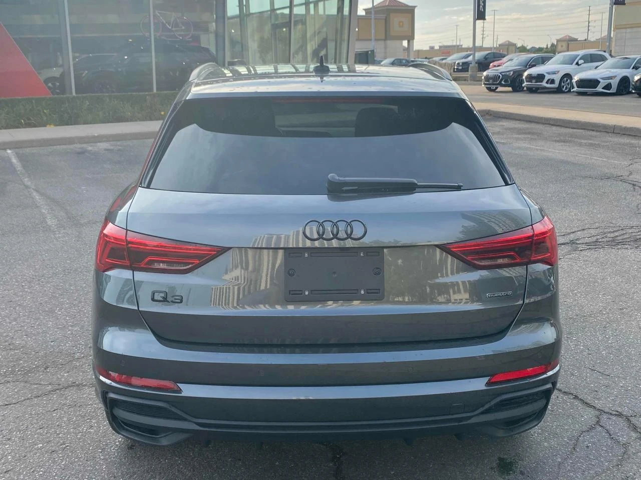 Audi Q3 Progressiv* Авто финансиране* Карфакс - изображение 4