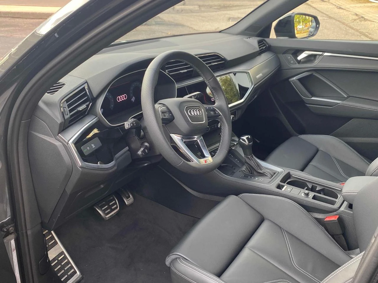 Audi Q3 Progressiv* Авто финансиране* Карфакс - изображение 5