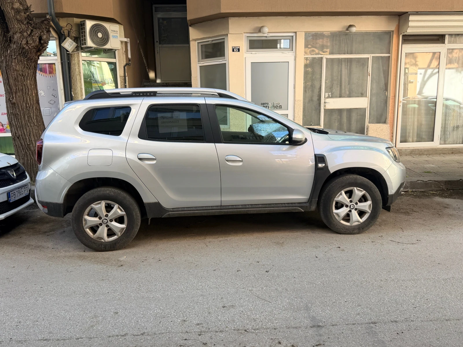 Dacia Duster Petrol/LPG, снимка 17 - Автомобили и джипове - 53583365