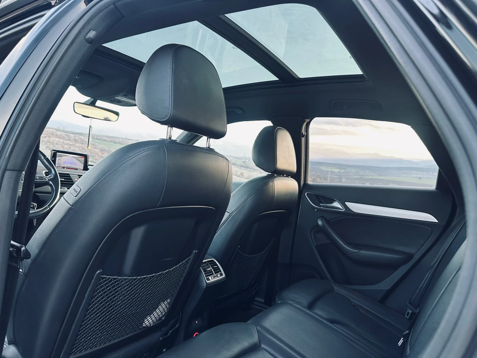 Audi Q3 2.0T Quattro , снимка 14 - Автомобили и джипове - 53893903