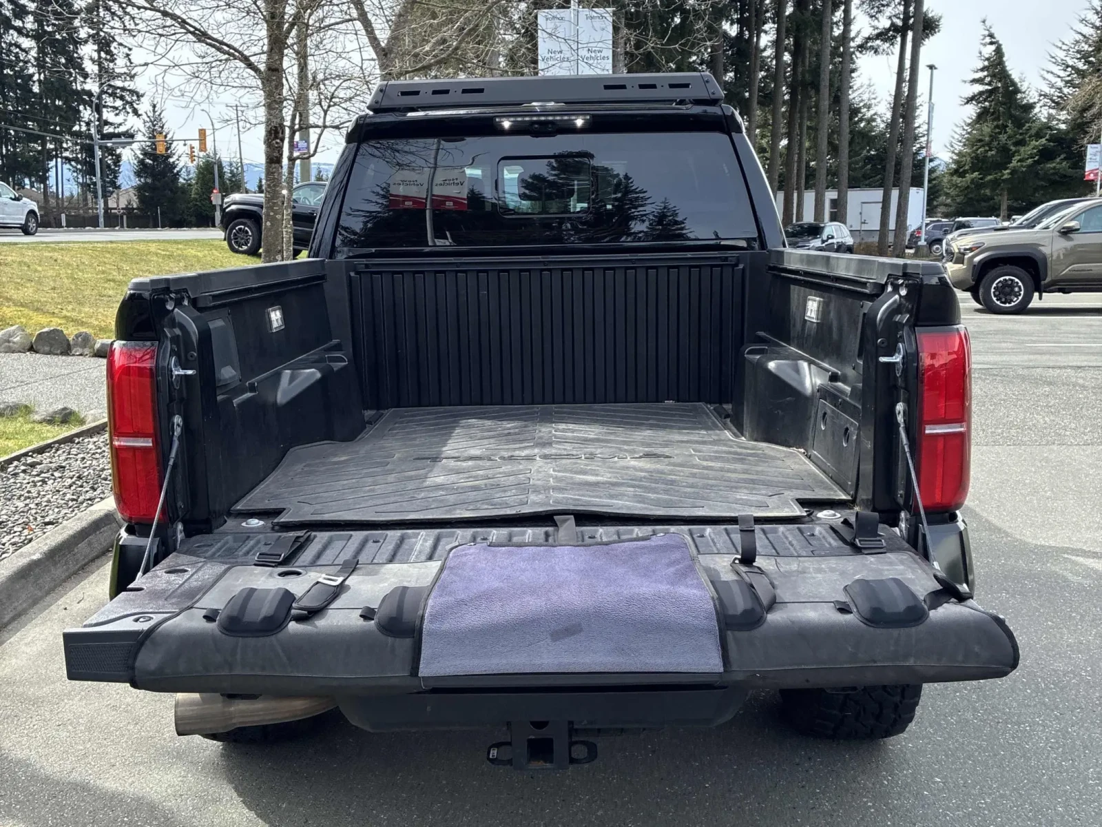 Toyota Tacoma 4WD TRD Sport Hybrid Double Cab 5' Bed AT, снимка 7 - Автомобили и джипове - 54179481