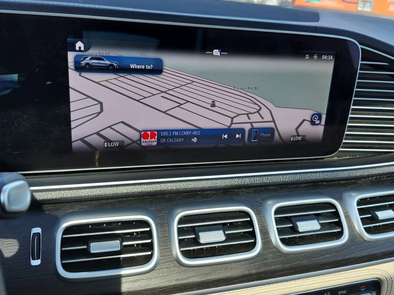 Mercedes-Benz GLE 350 BURMESTER| 360 КАМЕРИ| PANO| HUD| 2 КЛЮЧА| , снимка 10 - Автомобили и джипове - 54425376