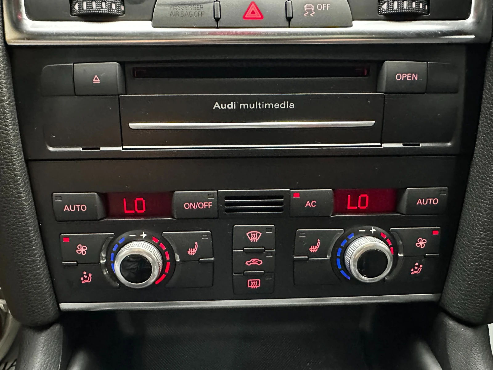 Audi Q7 4.2 V8 TDI S-line/ГАРАНЦИЯ, снимка 14 - Автомобили и джипове - 54966207