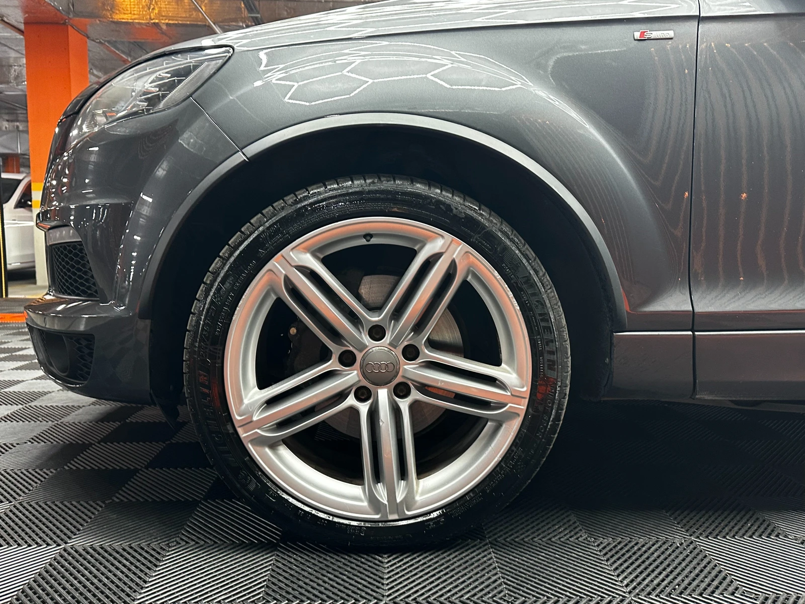 Audi Q7 4.2 V8 TDI S-line/ГАРАНЦИЯ, снимка 7 - Автомобили и джипове - 54966207