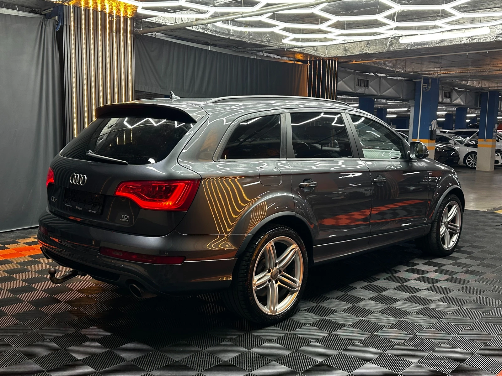 Audi Q7 4.2 V8 TDI S-line/ГАРАНЦИЯ, снимка 5 - Автомобили и джипове - 54966207
