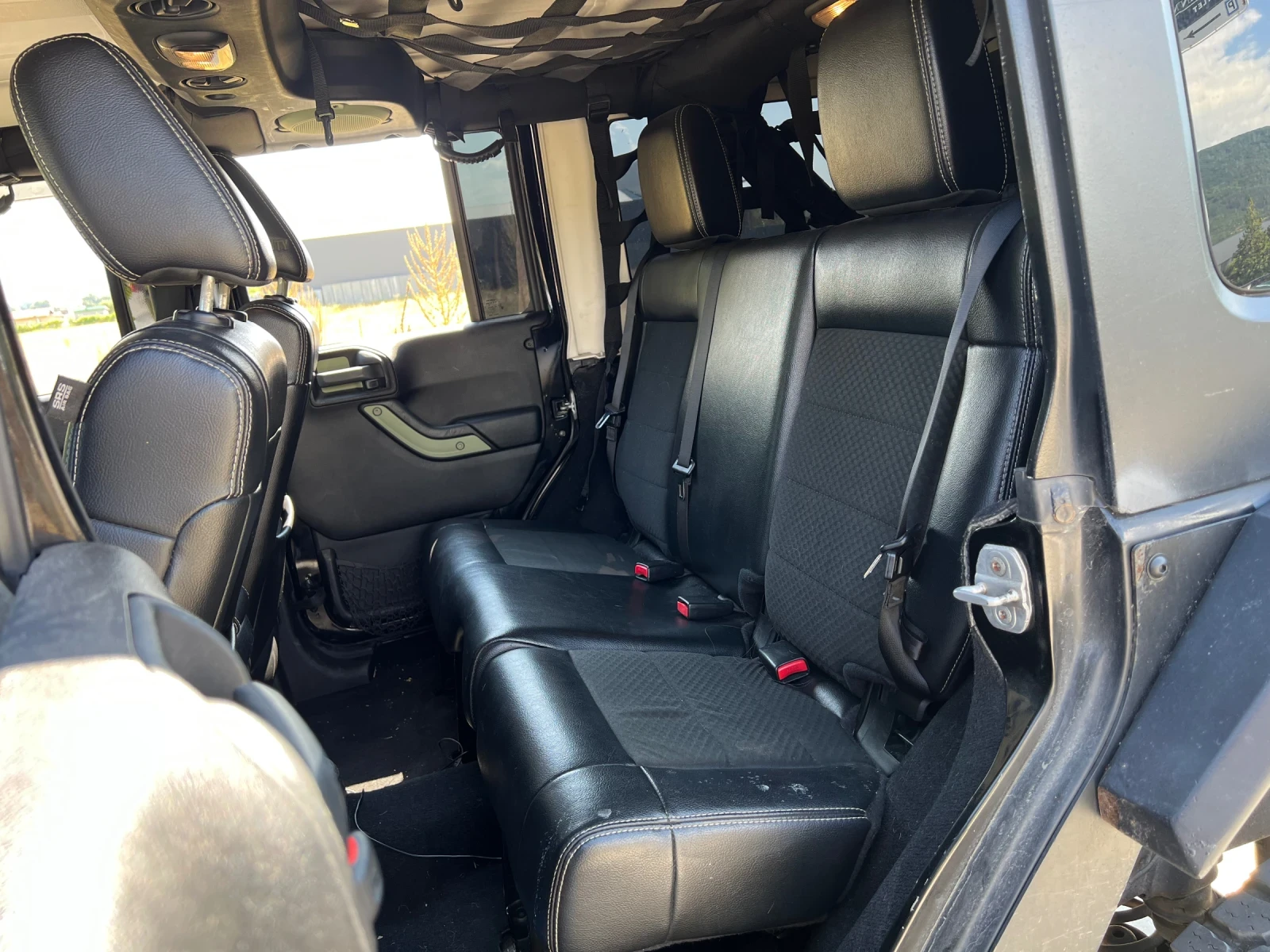 Jeep Wrangler 3.6 Rubicon Call of dutty, снимка 15 - Автомобили и джипове - 55205911