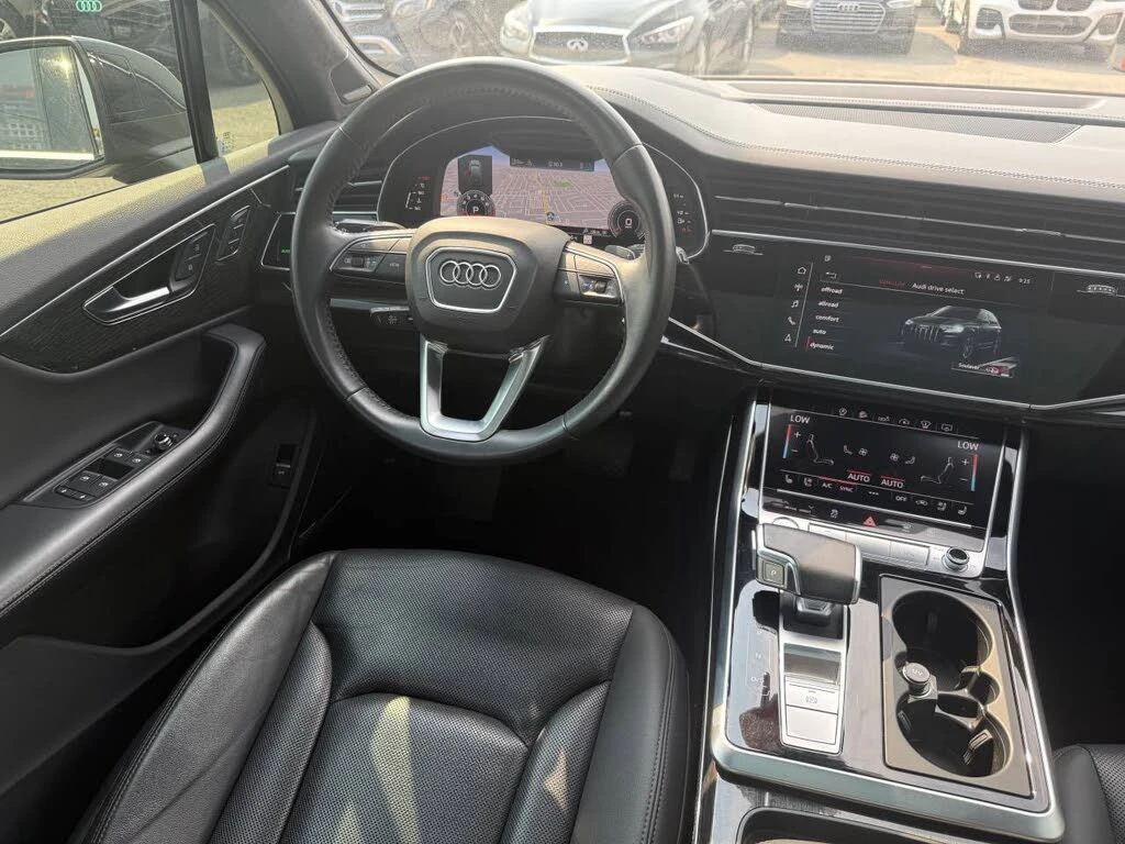 Audi Q7 TECHNIK* MATRIX* DIS* B&O* ОБДУХ* PANO* КРАЙНА ЦЕН, снимка 8 - Автомобили и джипове - 55221090
