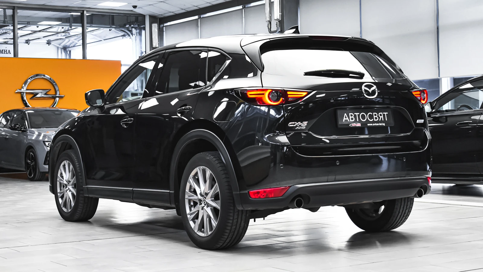 Mazda CX-5 2.5 SKYACTIV-G Sport Line 4x4 Automatic, снимка 7 - Автомобили и джипове - 55351862