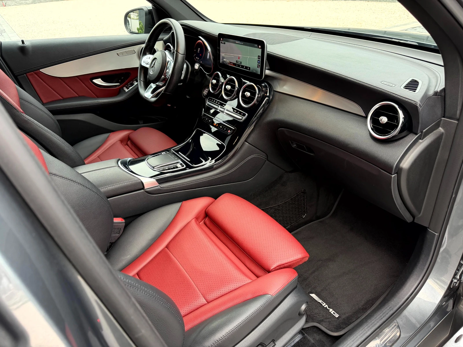 Mercedes-Benz GLC 300 d 245�.�* !! 4MATIC AMG PREMIUM FACELIFT 360������ | Mobile.bg � ����������� 10