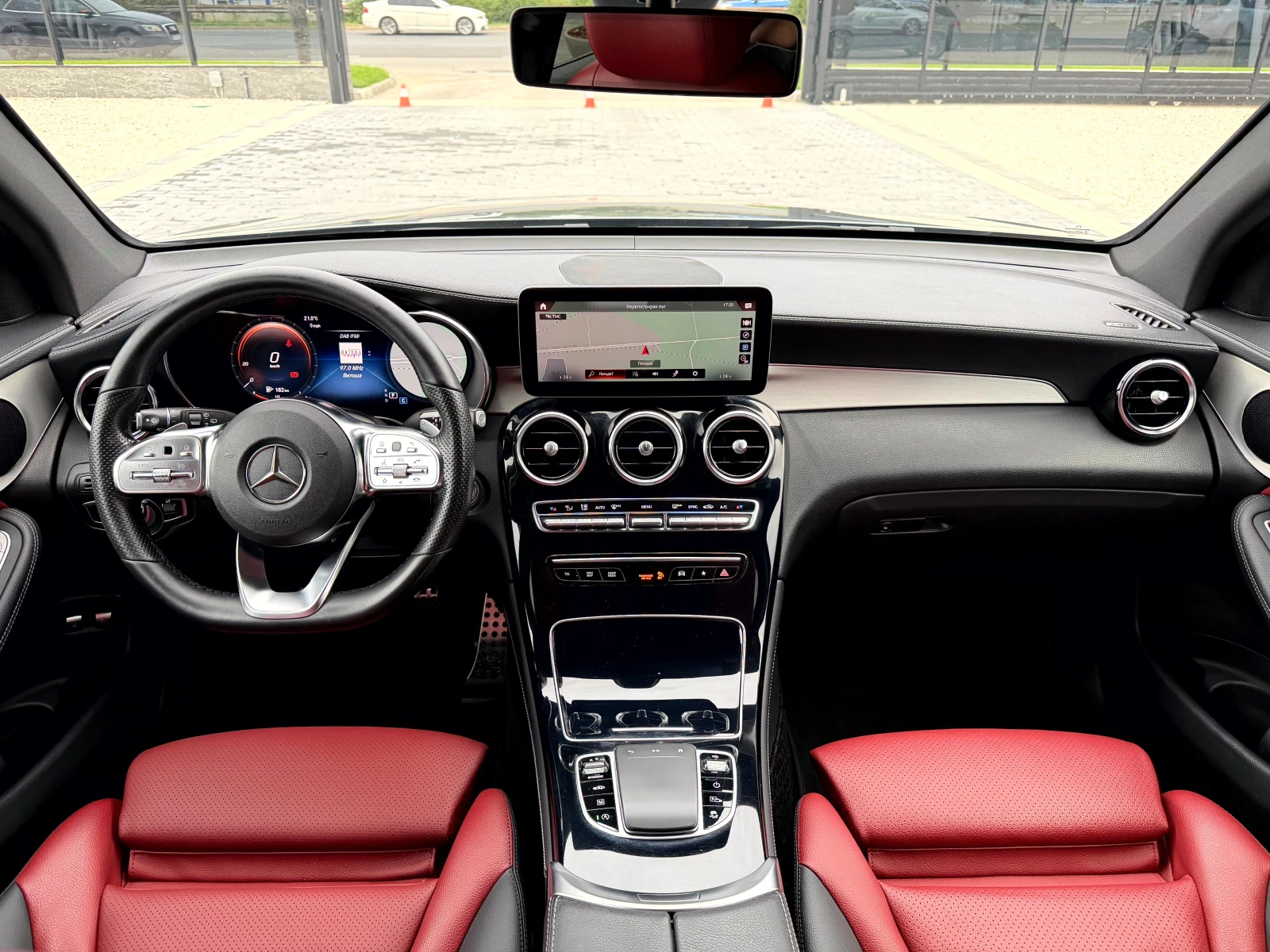 Mercedes-Benz GLC 300 d 245�.�* !! 4MATIC AMG PREMIUM FACELIFT 360������ | Mobile.bg � ����������� 9