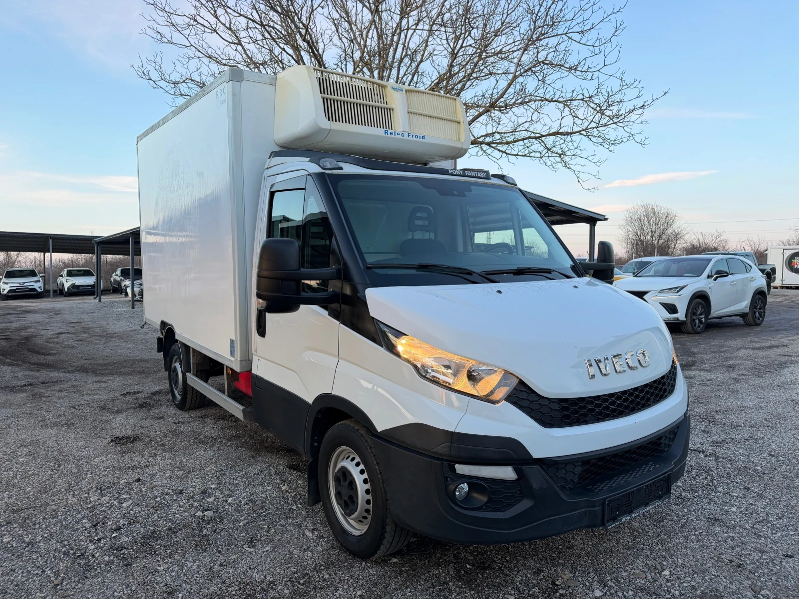 Iveco 35s15 35-150/Daily/Хладилен/Темпомат, снимка 3 - Бусове и автобуси - 53464340