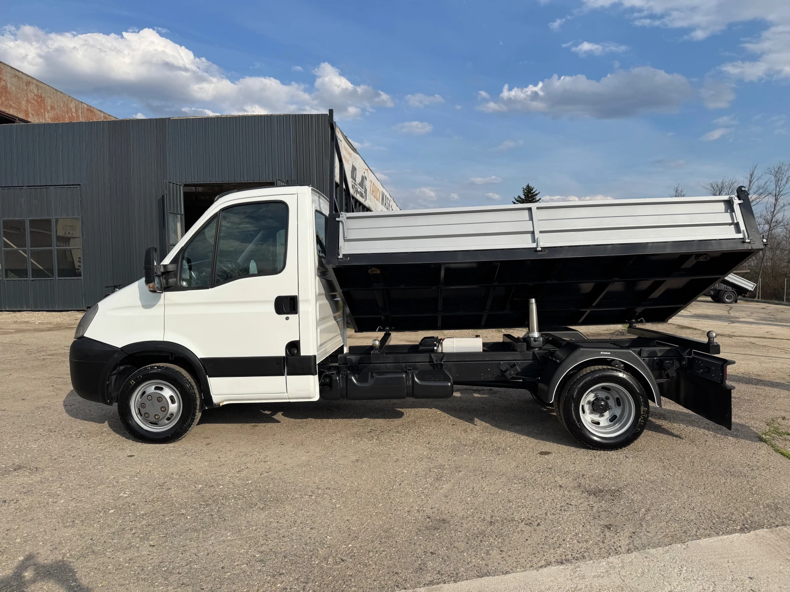 Iveco 35c13 КЛИМАТРОНИК, снимка 8 - Бусове и автобуси - 53989357