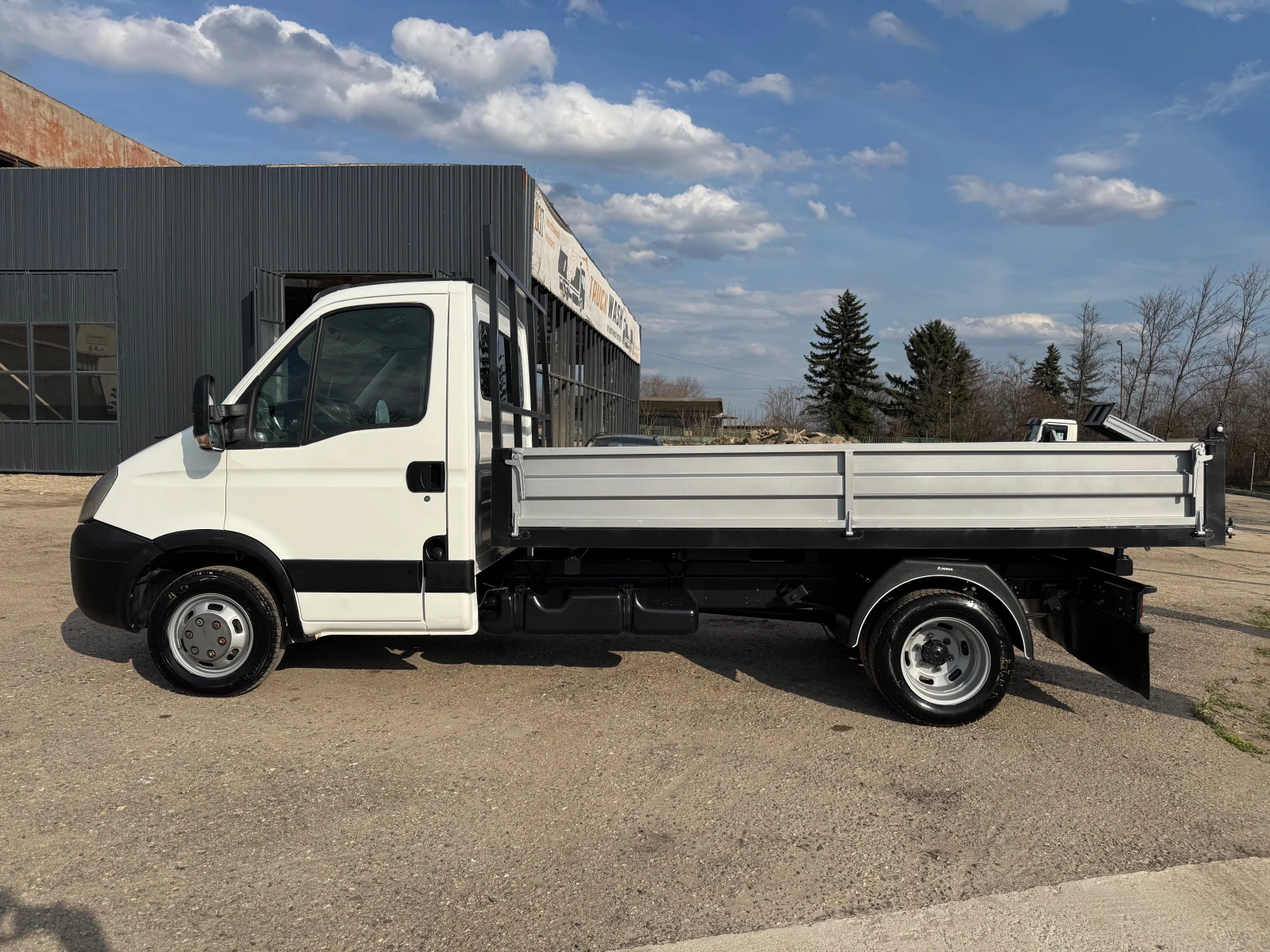 Iveco 35c13 КЛИМАТРОНИК, снимка 4 - Бусове и автобуси - 53989357